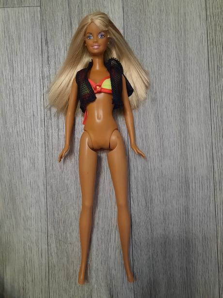 Barbie california girl 2003,