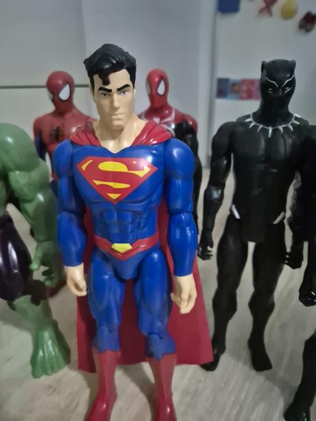 Avangeri postavicky, 