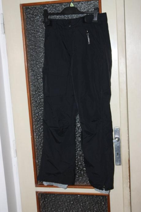 Lyziarska suprava  158, 158