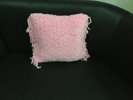 Háčkovaný vankúš - ružová, 