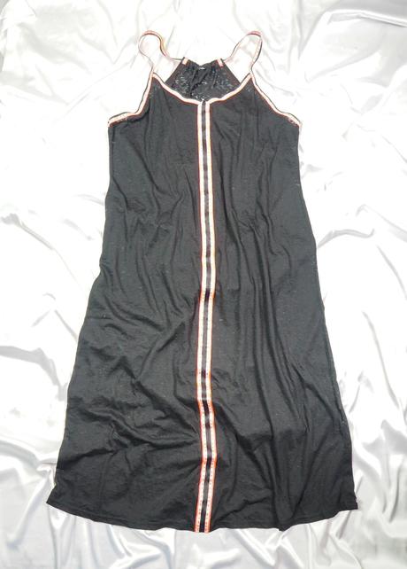 Kvalitné letné šaty, 44