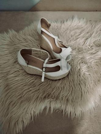 Sandále na platforme, 36