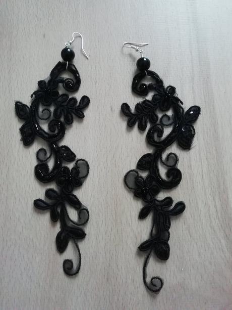 Náušnice z čipky , ručne vyrábané na zákazku., 