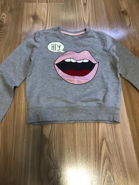 Mikina s lesklou aplikáciou, 128