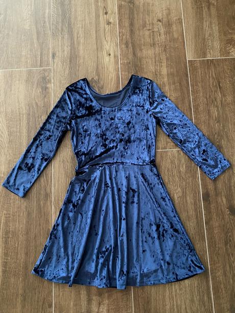 Zamatové saty, h&m,158