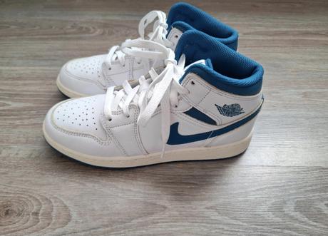 Vysoke tenisky jordan, nike,37