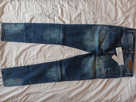 Pánske jeans pre mladého študenta, 34