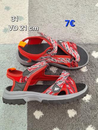 Turisticke sandalky 31- mam 2 ks, quechua,31