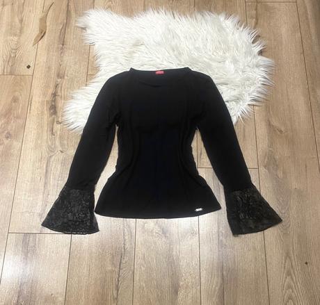 Guess top s čipkou na rukavoch, guess,xs