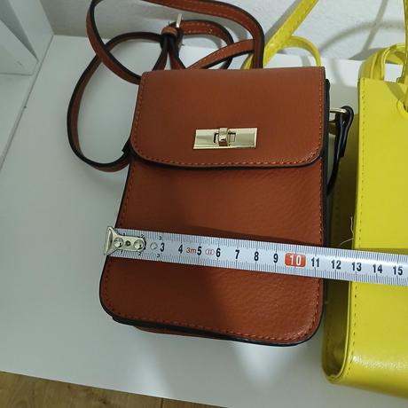2x malé crossbody kabelky, stradivarius