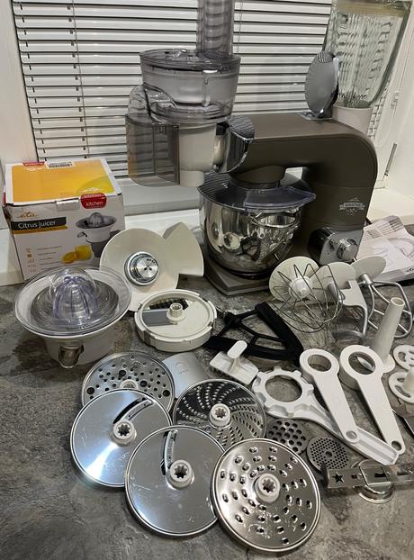 Eta gratus 0028 90030 kuchynský robot, eta