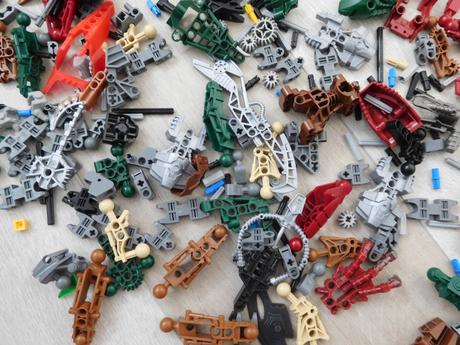 Zmiešané viacej starších modelov robotov, 