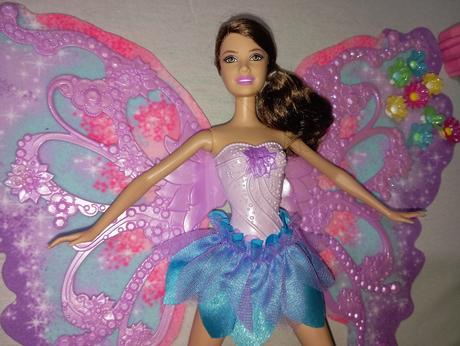 Barbie motýľ flower 'n flutter fairy teresa 2011,