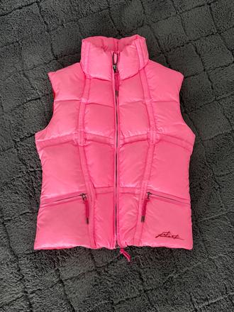 Teplá vesta jet set, s