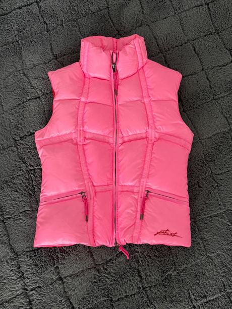 Teplá vesta jet set, s