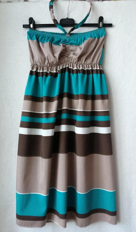 Pekné pohodlné šaty na leto, 38