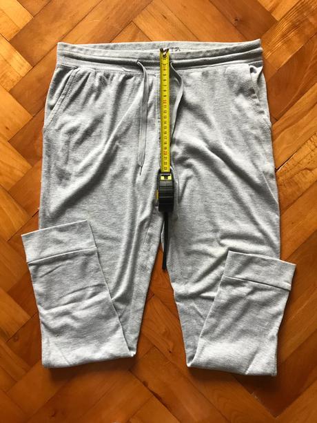 Sivé tepláky - veľ. 40, kik,40