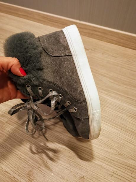 Zateplené tenisky s kožušinkou, 35