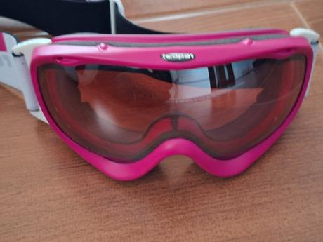 Lyžiarska prilba pre dievčatá, s