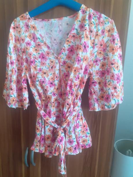 Kvietkovana blúzka, amisu,164