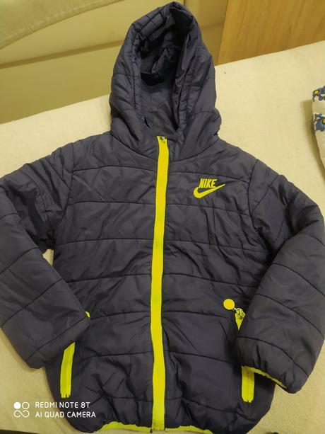 Prechodná bunda nike, 110