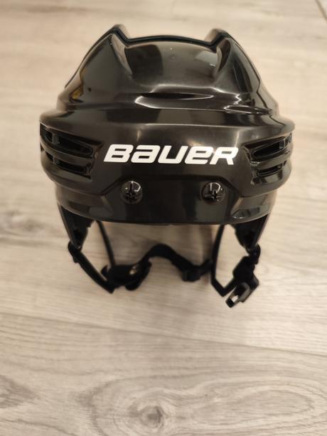 Bauer prilba, veľkosť 6 (48-53,5cm), bauer,s