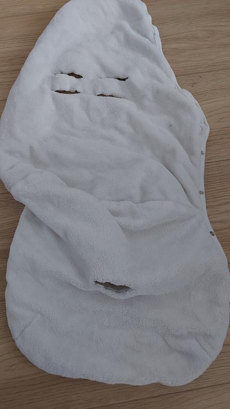 Zavinovačka do autosedačky, 