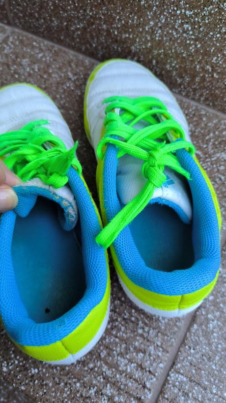 Botasky halovky, adidas,34