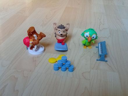 Hračky z veľkých kinderiek,