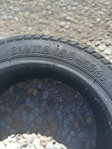 Pneumatika na kolobežku,