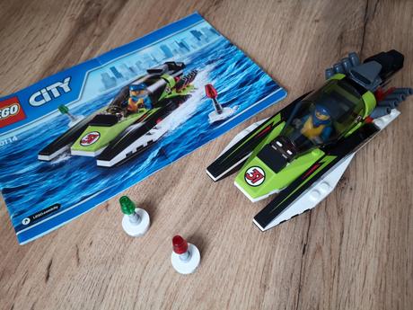 Lego city 60114 pretekársky čln, 