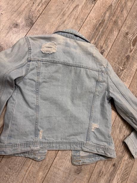 Riflovka s potrhanými efektom, reserved,38