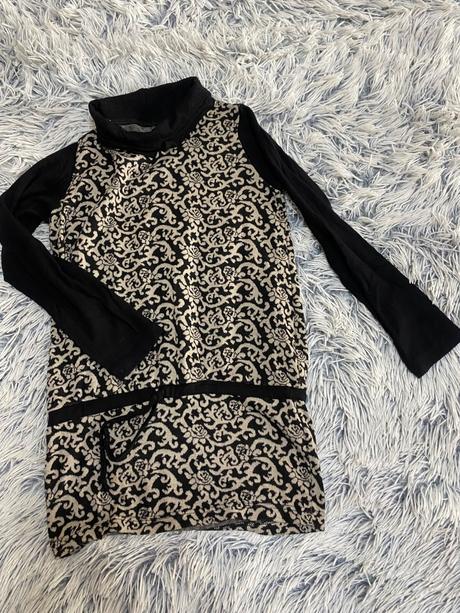 Dievčenská hrubšia tunika, 146