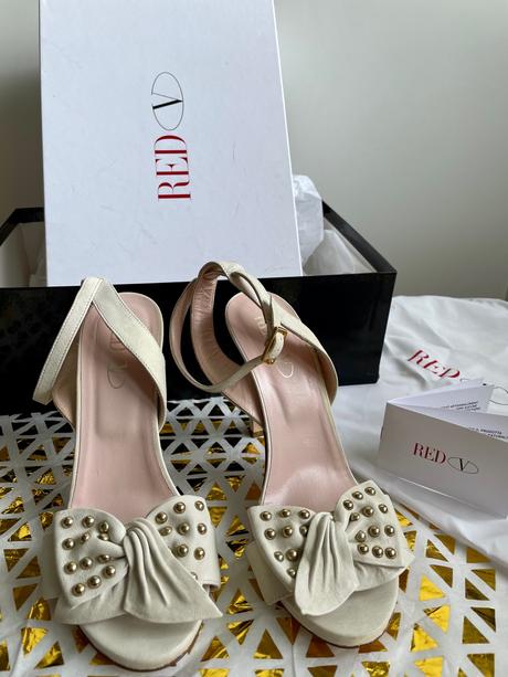 Luxusne lodicky red valentino 37, 37