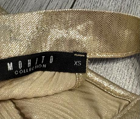 Zlaté plisované šaty v. s/m, mohito,m