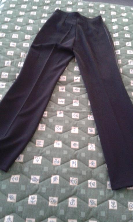 Blúzka + bandoau + nohavice, 40