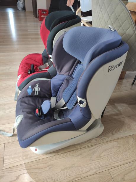 Autosedačky römer, 