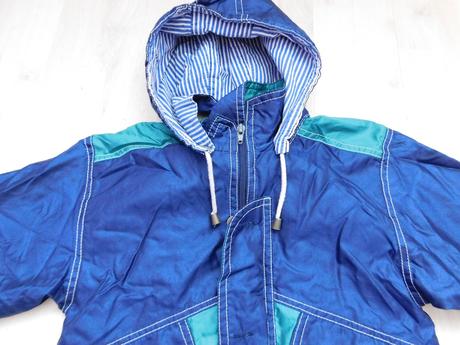 Prechodná tenšia bunda č.104, 104