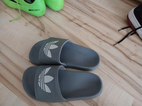 Šľapky adidas, adidas,35