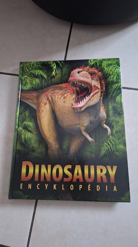Dinosaury enciklopedia,