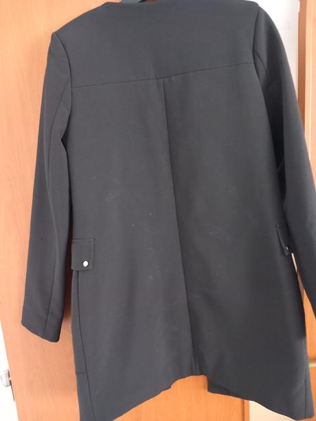 Čierny kabatik, reserved,34