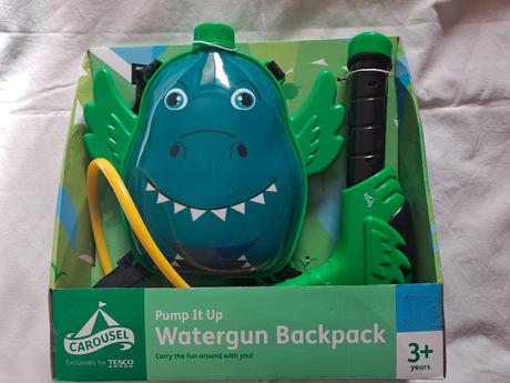 Vodna pistol s batohom, 