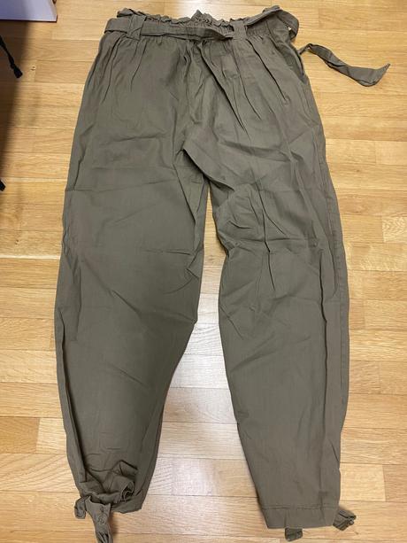 Zelene nohavice tenke, s