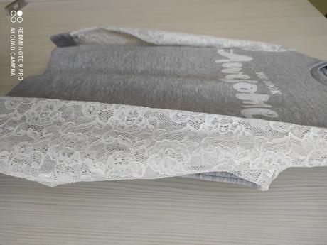 Mikina s krajkovymi rukavmi, pepco,134