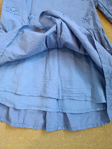 Šaty s kvetmi vyšívané (veľkosť 122), reserved,122