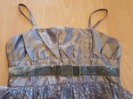 Sive minisaty/top, 40