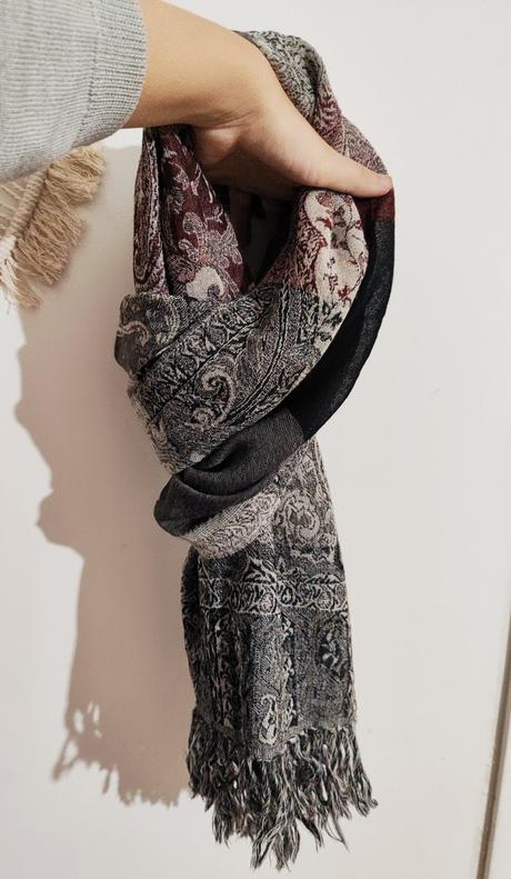 Dámsky šál, 