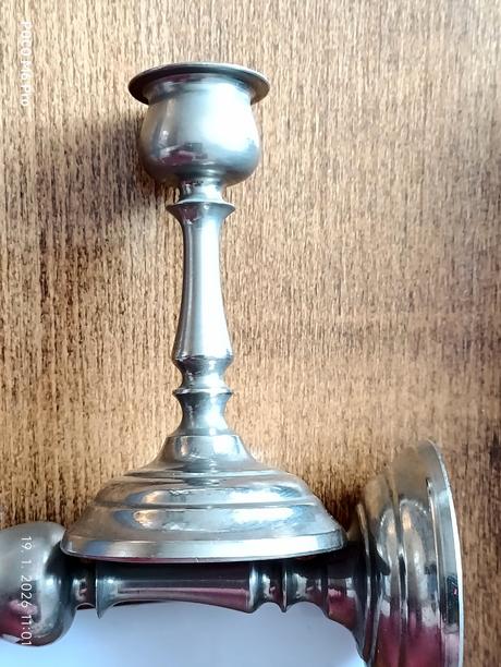 2ks staré kovové svietničky, 