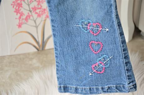 Dievčenské rifle s výšivkou-122, 122