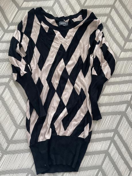 Tehostenske svetre, kardigany, s